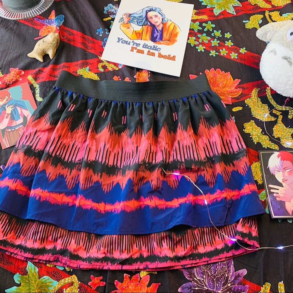 LC Lauren Conrad Pattern Silk Skirt